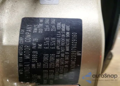 2007 Hyundai Entourage Gls z USA, uszkodzony, nr VIN KNDMC233976029160